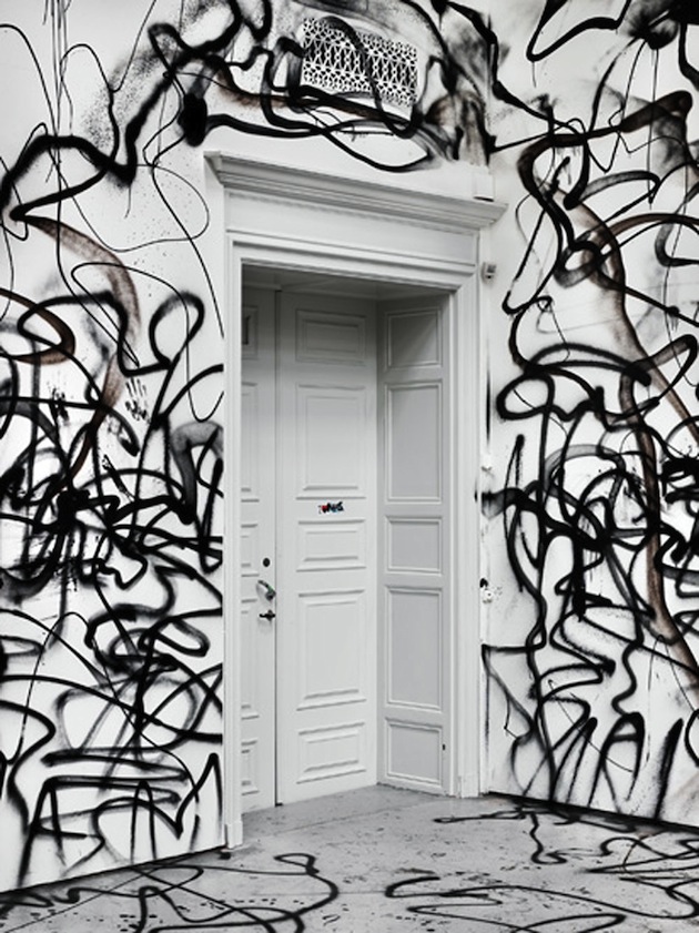 15-Urban-Spaces-Featuring-Graffiti-Street-Art-14